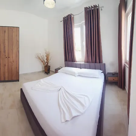 Apart Otel Luxury Aparthotel Golem 3*