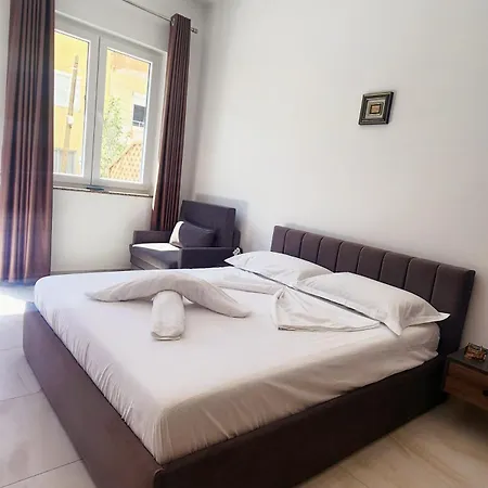 Luxury Aparthotel Golem 3* Golem (Tirana)