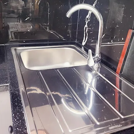 Luxury Aparthotel Golem