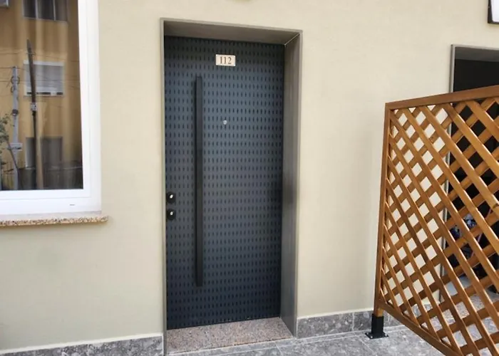 Luxury Aparthotel Golem Ξενοδοχείο με διαμερίσματα Golem (Tirana)