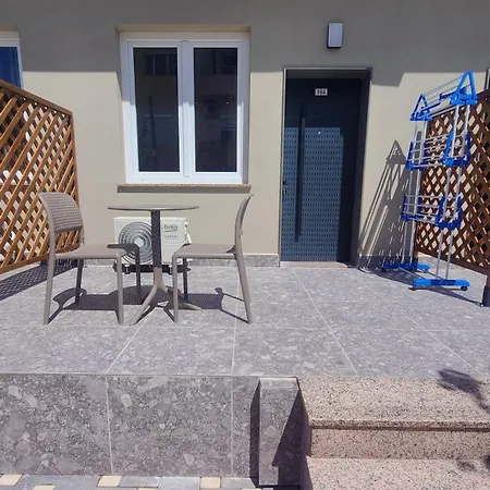 Guest House Tirana * Golem (Tirana)